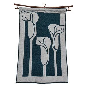 Handmade/Homemade Hanging Quilt Green with Light Green Calla Lilies with Hanger